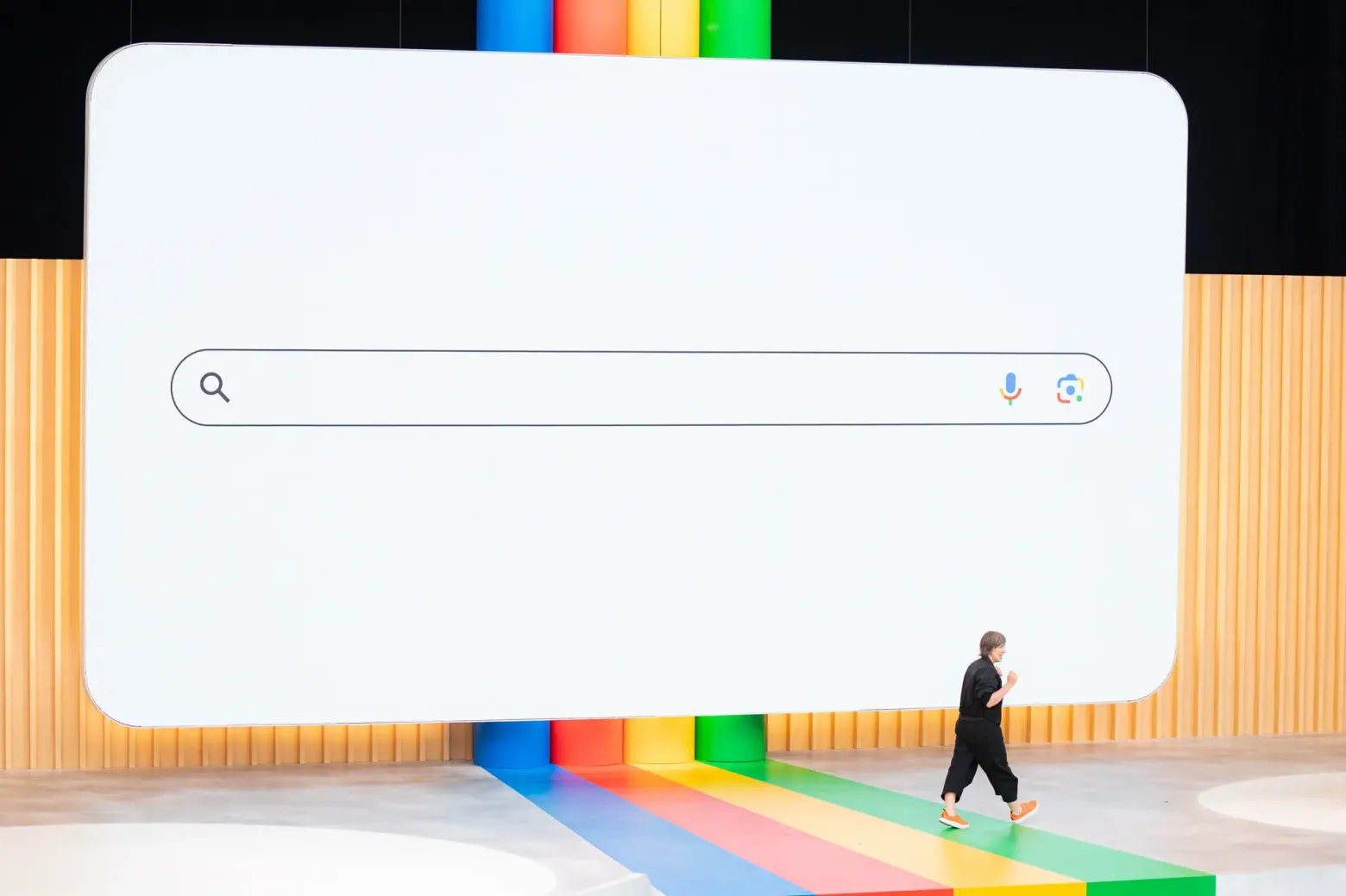 В мае Google впервые за 25 лет изменила поисковую строку